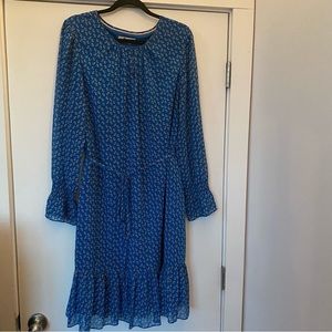 Gently used belted Boden dress with ruffle bottom and sleeves.